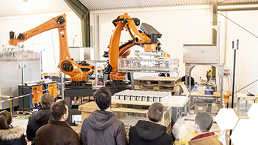 KUKA-Robot-X szakmai tal&aacute;lkoz&oacute;