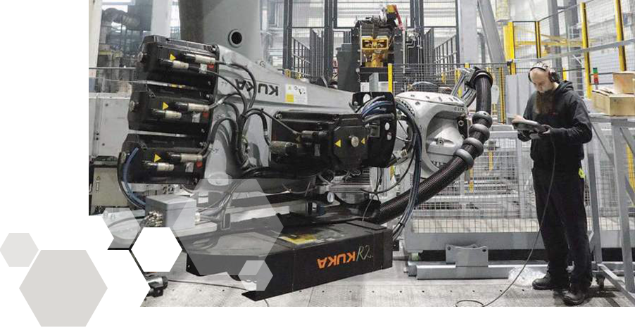 Robotos kov&aacute;csol&oacute; gy&aacute;rt&oacute;sort &eacute;p&iacute;tett&uuml;nk a R&Aacute;B&Aacute;ban